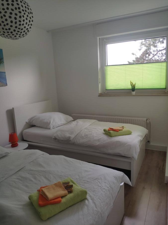 Gemuetliche Wohnung "Charly" Zum Wohlfuehlen Zu Allem Gut Angebunden Paderborn Exteriör bild